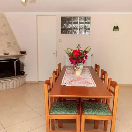 Aimilios Villa- Private Pool And Stunning View! Βίλα *